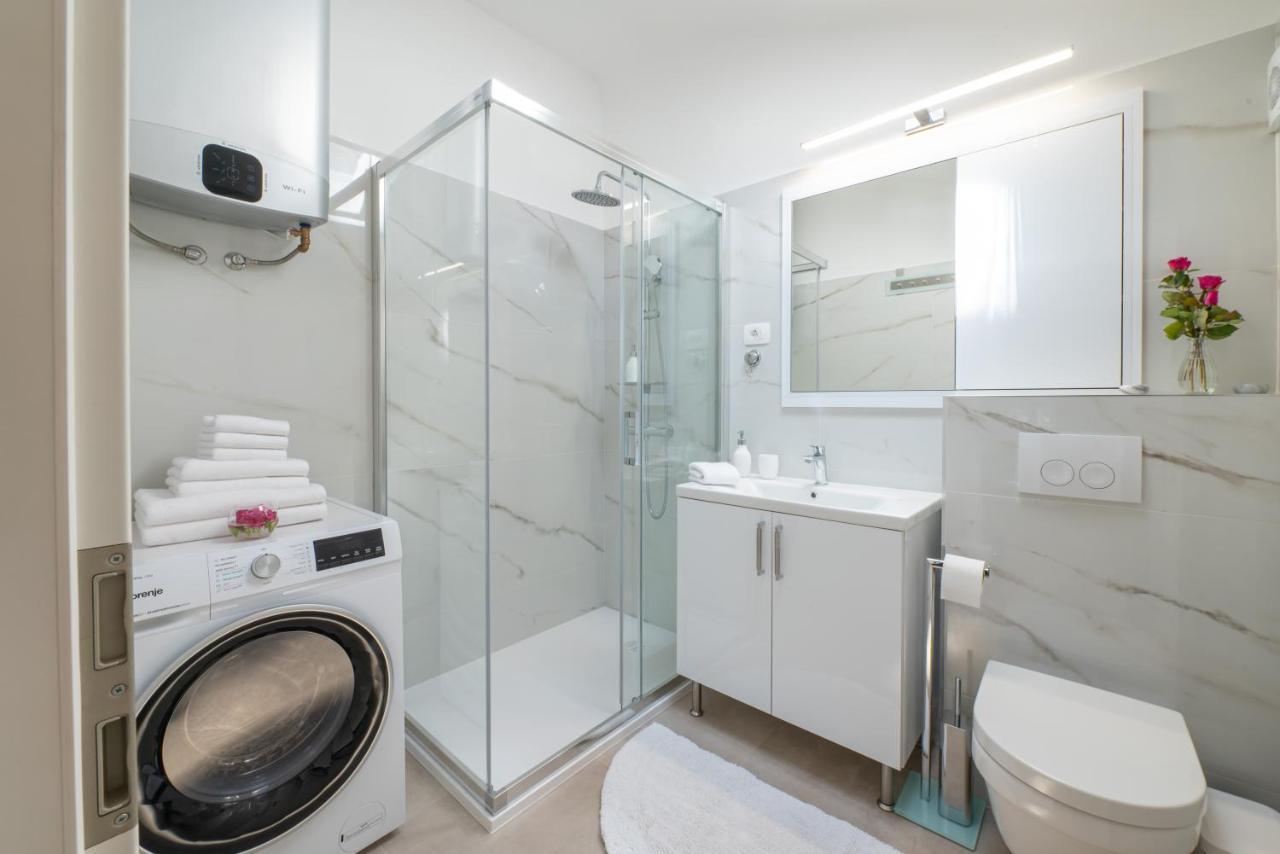 Penthouse At Villa Mascagni Опатия Екстериор снимка