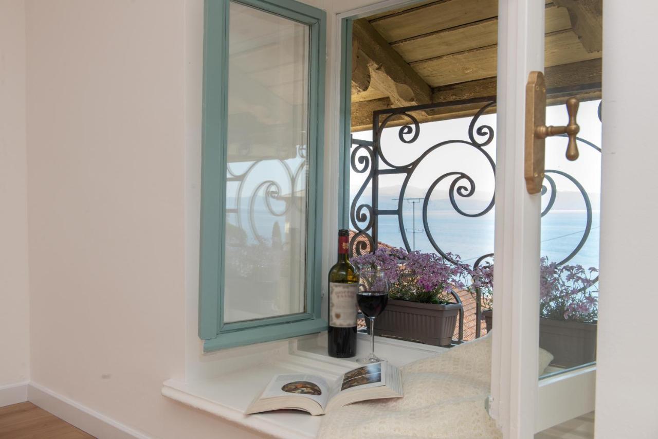 Penthouse At Villa Mascagni Опатия Екстериор снимка